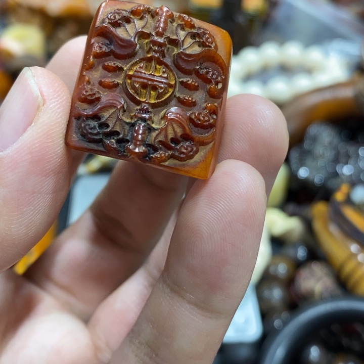 滴血莲花菩提吊坠