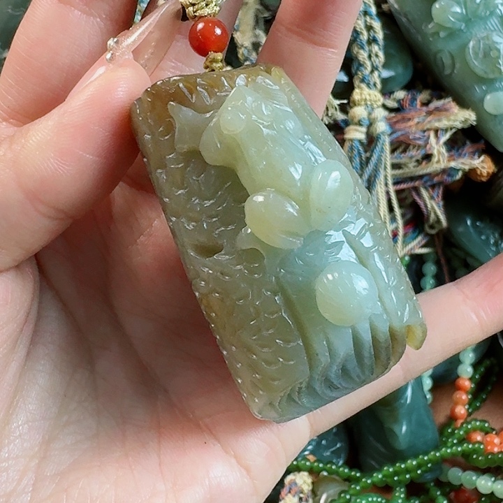 和田玉把件未镶嵌