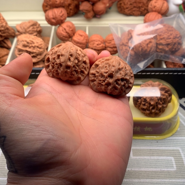 文玩核桃吊坠40尺寸宫灯