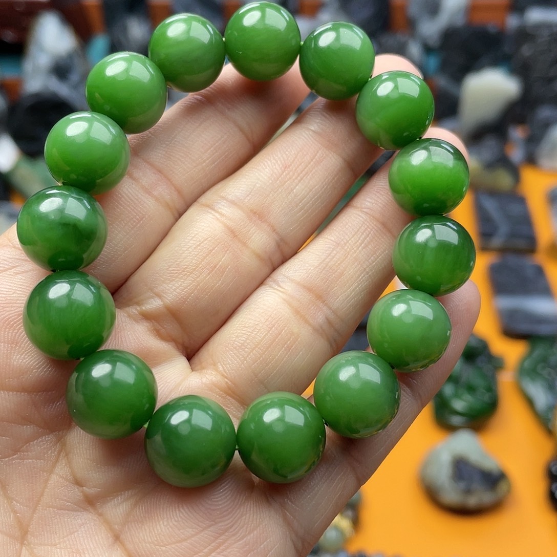 和田玉未镶嵌手串