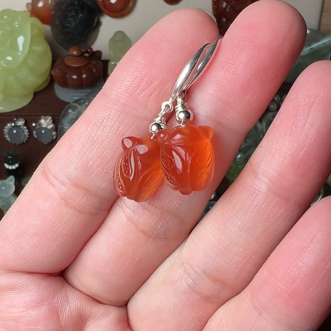 蛇纹石玉耳坠未镶嵌