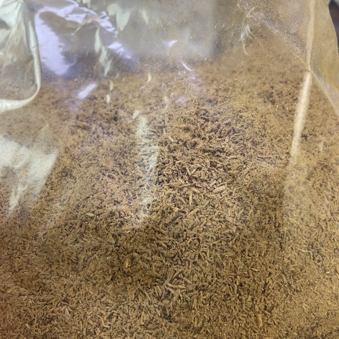 沉香沉香碎屑登留眉小米粒108克含袋子