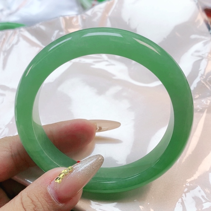 未镶嵌手镯翡翠吕**梅2411