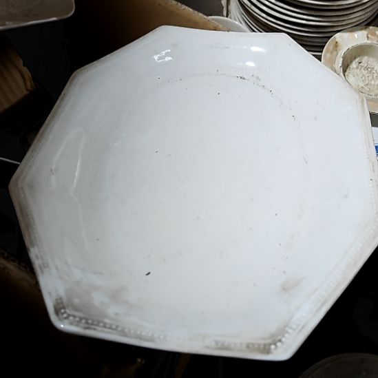 摆件陶瓷盘子碗啥都有