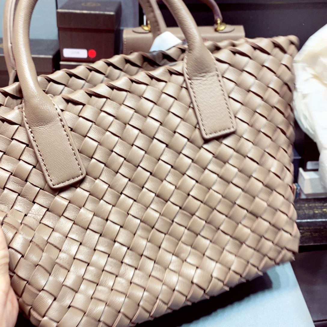 如图所示 观兰器物