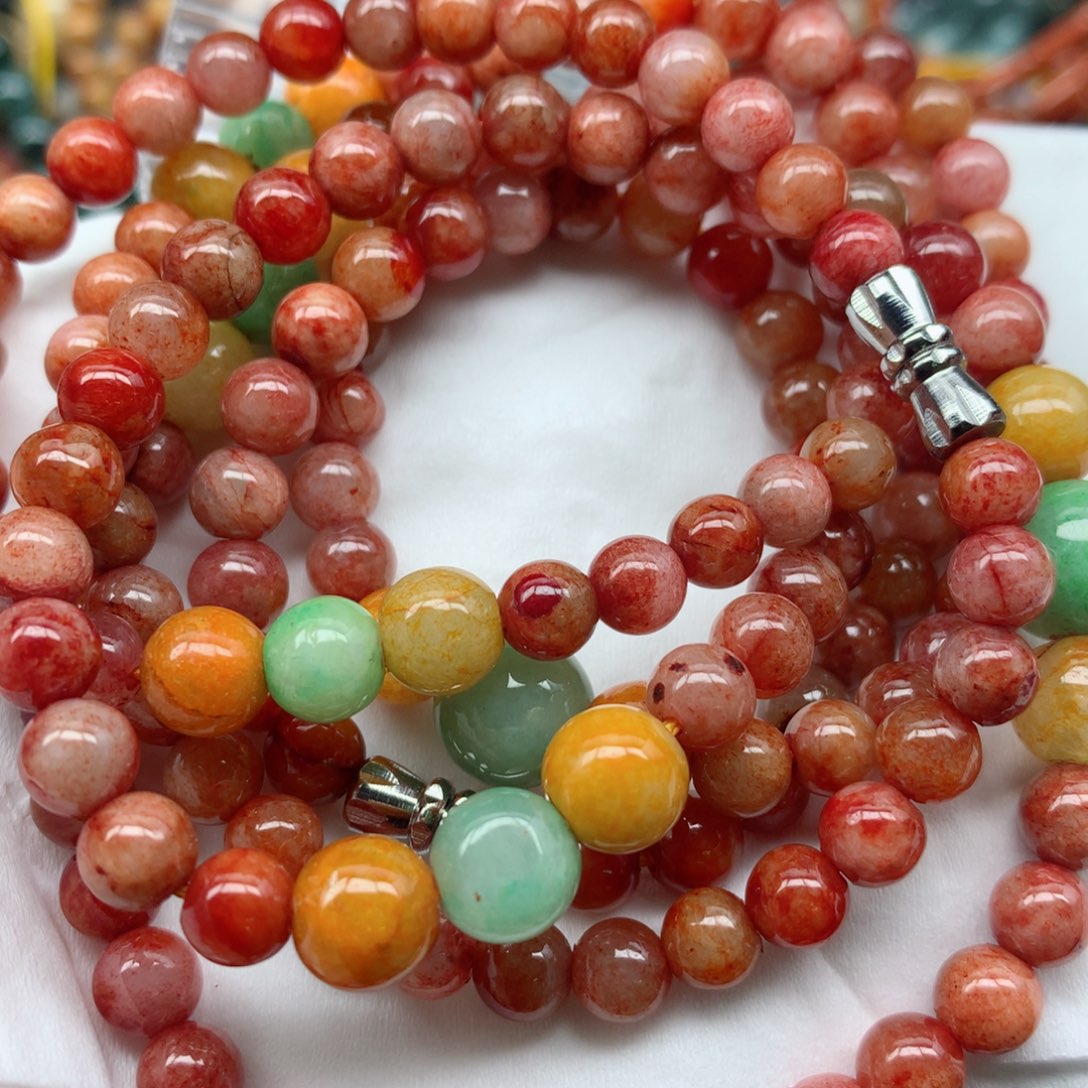 翡翠未镶嵌颈饰手串