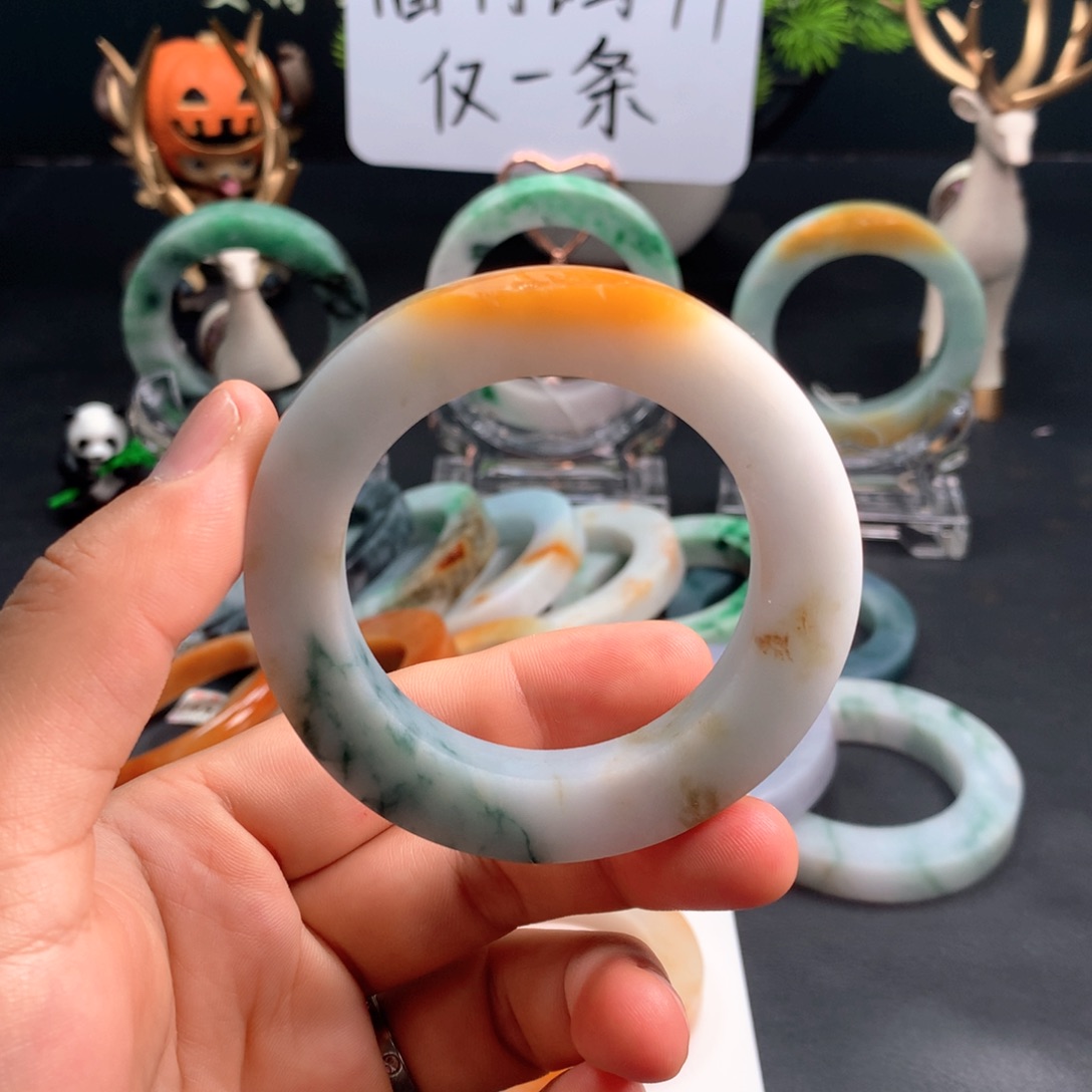 定制翡翠手镯未镶嵌