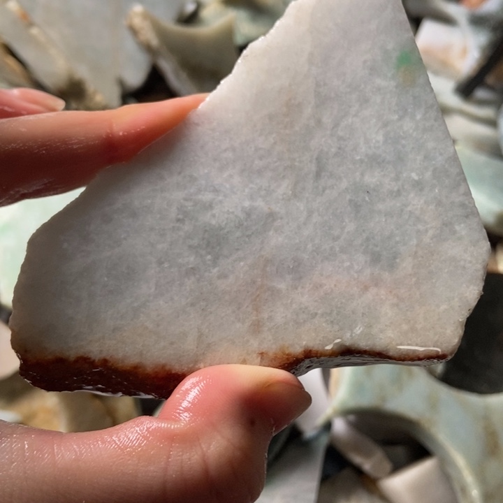 翡翠颈饰未镶嵌天然翡翠