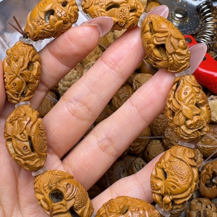 橄榄核手串/手链鱼戏莲花