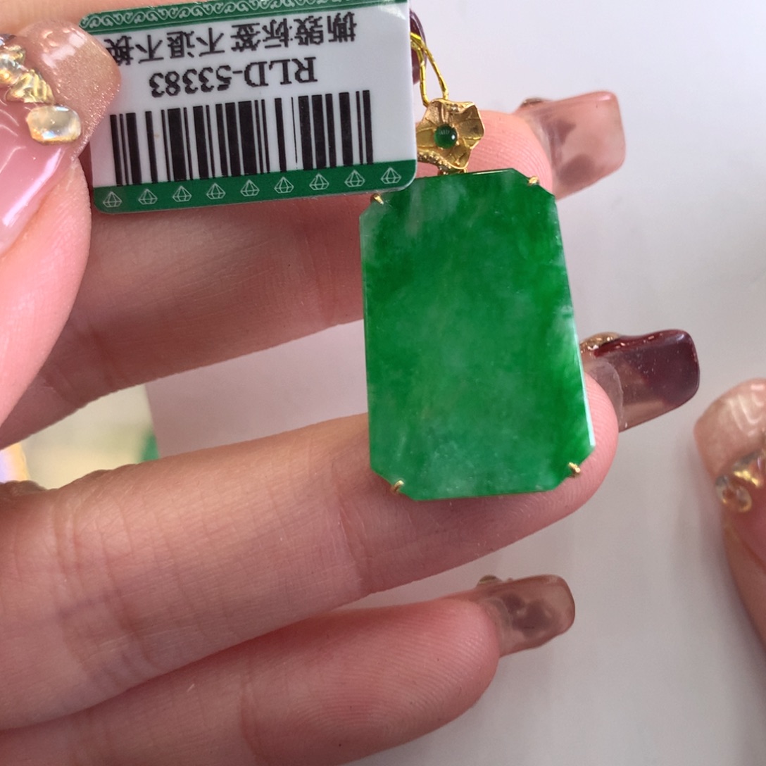 翡翠吊坠(不含链)18K金镶嵌