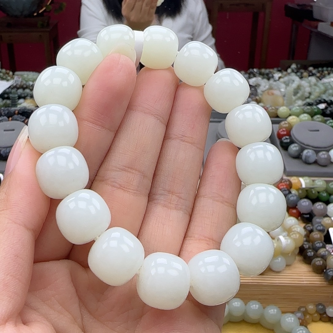 和田玉手链未镶嵌