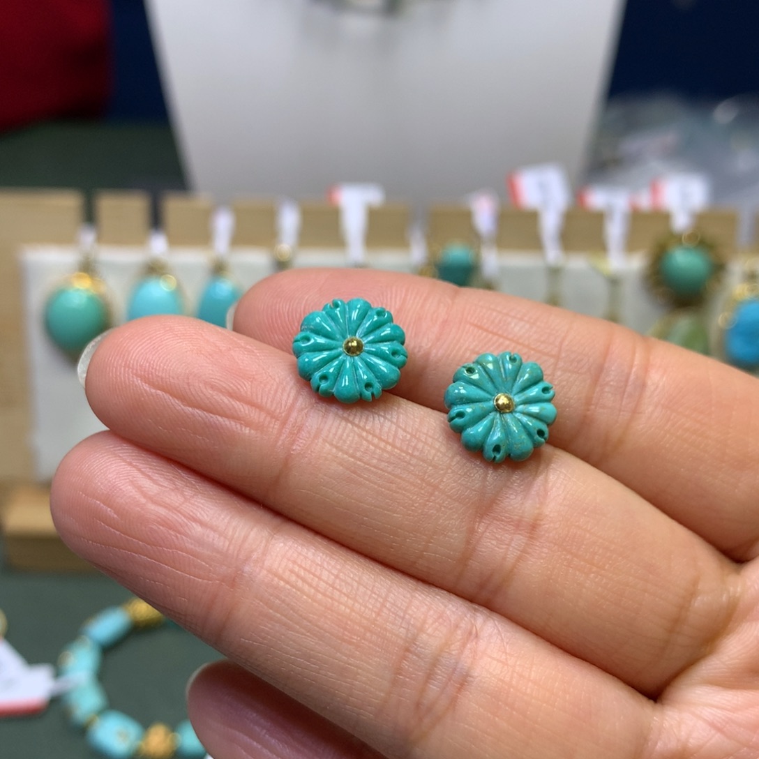 绿松石耳饰18K金镶嵌