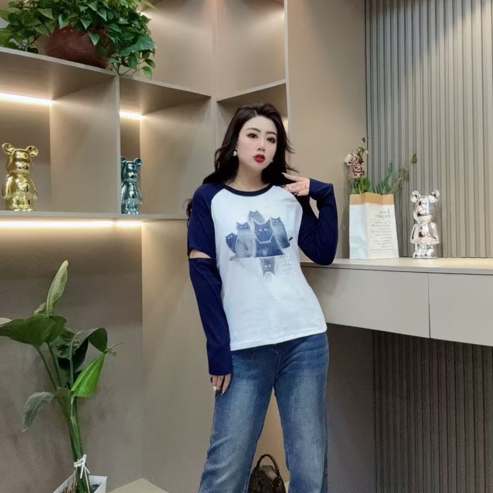 春季洋气小衫-丫 5521时尚开口袖潮流小猫拼色胖MM大码女装新款