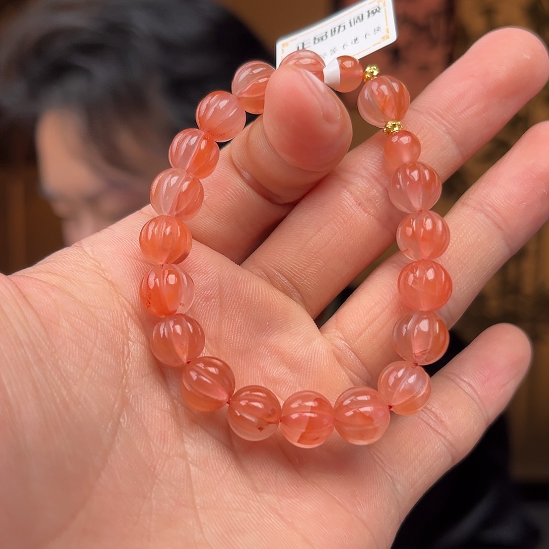 南红玛瑙手串未镶嵌南瓜珠有包容