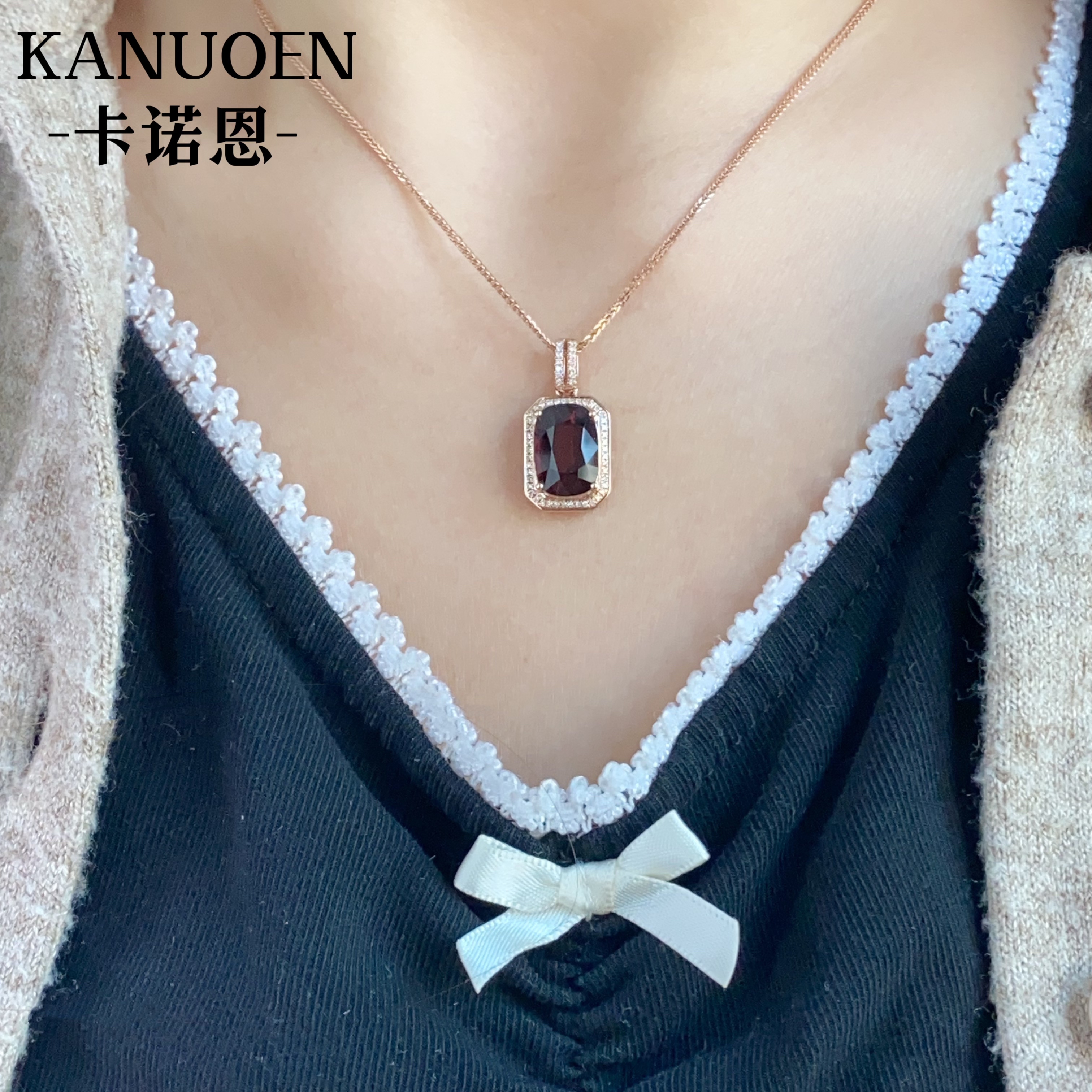 伊宝缇彩宝18k镶嵌钻石天然碧玺吊坠（不含链）时尚气质高雅