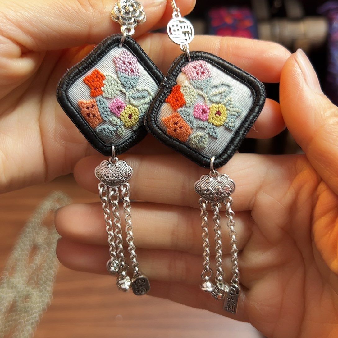 刺绣好看好看好看好看