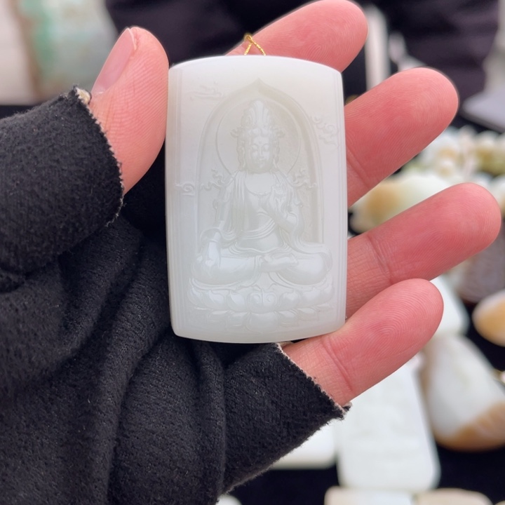 和田玉颈饰未镶嵌豪****庆