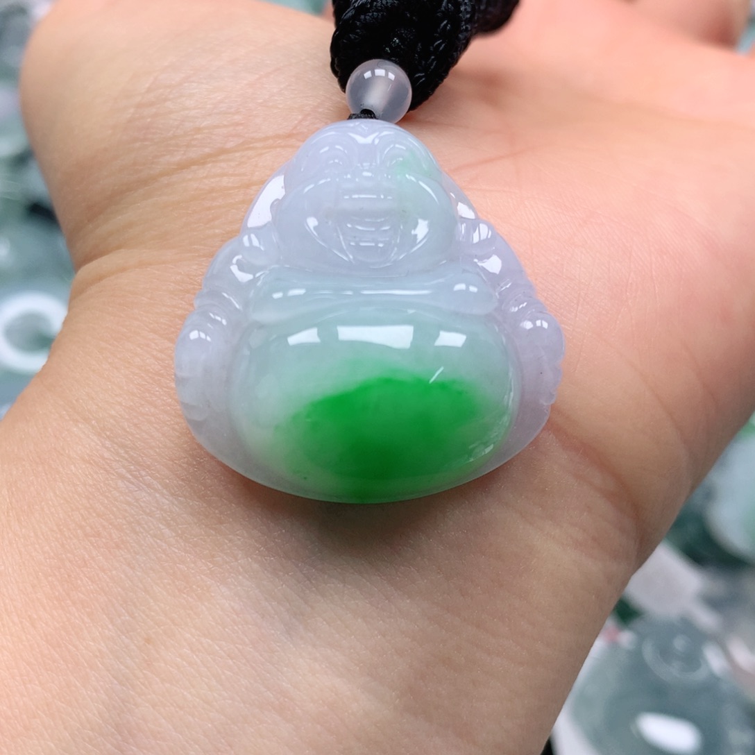 翡翠颈饰未镶嵌天然翡翠