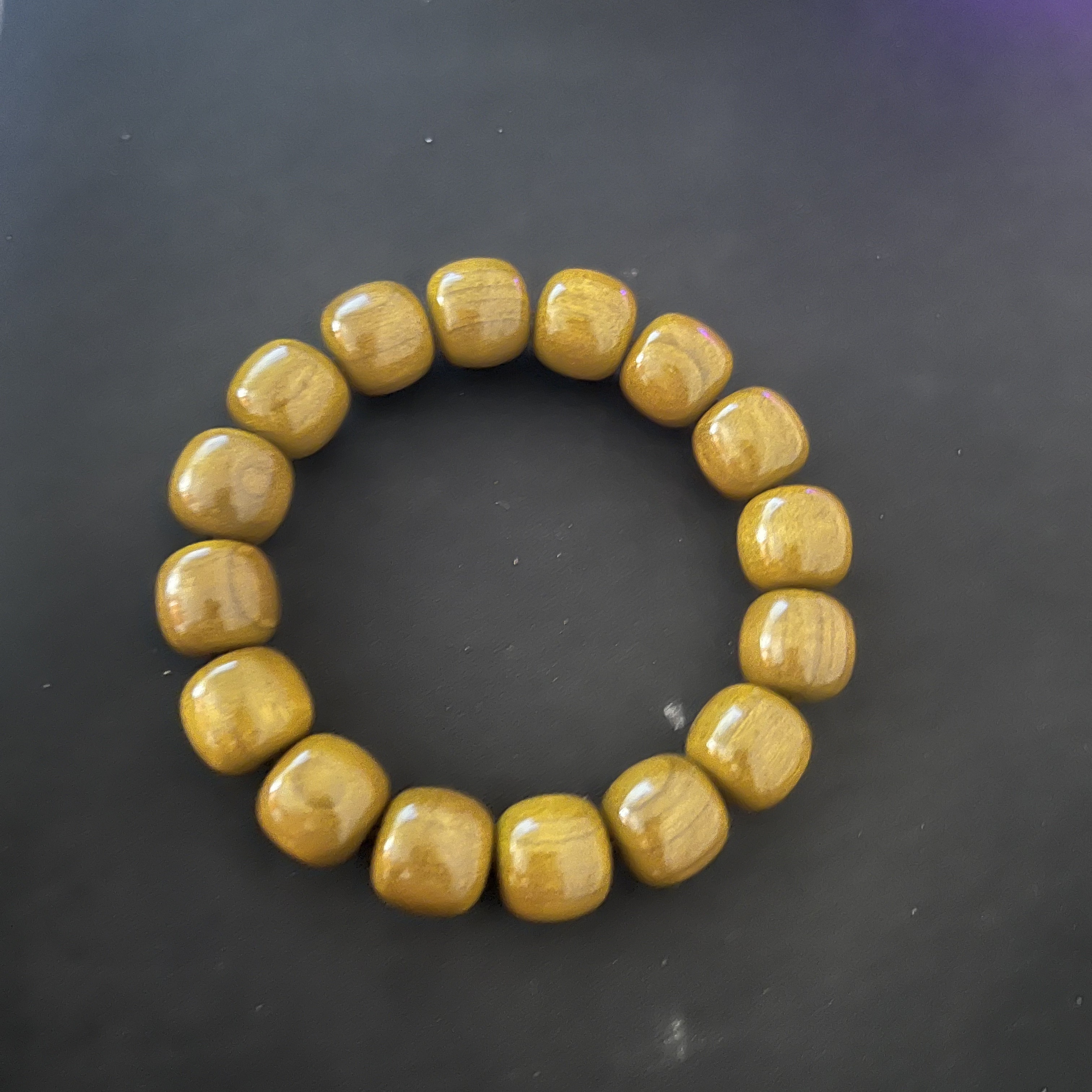 XY040金丝楠老型手串无礼盒