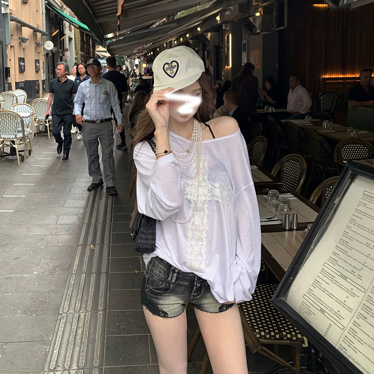 春夏新款露肩微透蕾丝拼接T恤女宽松显瘦长袖内搭打底衫韩版上衣