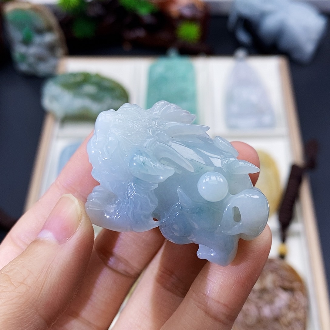 颈饰未镶嵌翡翠永**弃缅甸翡翠a货