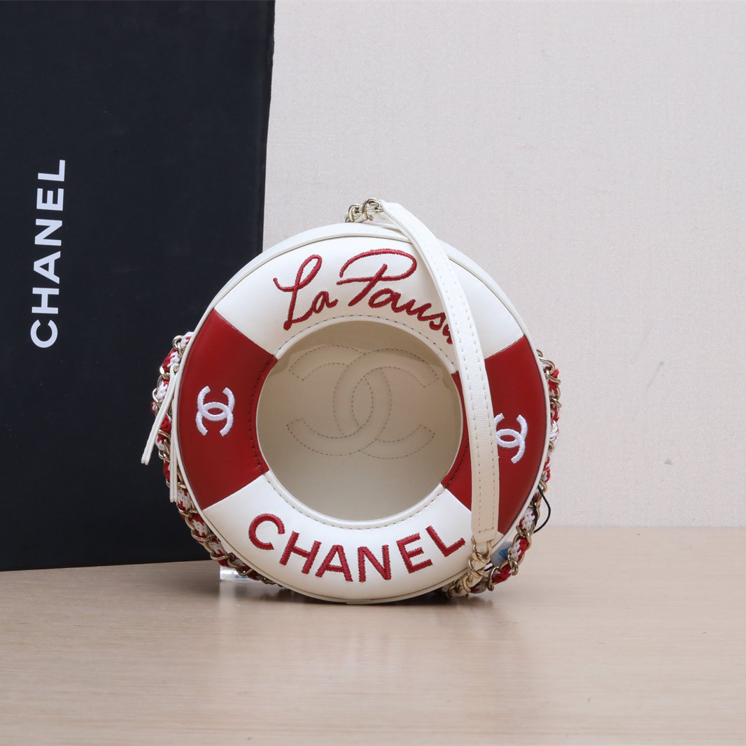 95新 Chanel/香奈儿 【娇】19早春度假系列救生圈 26开 P225377995