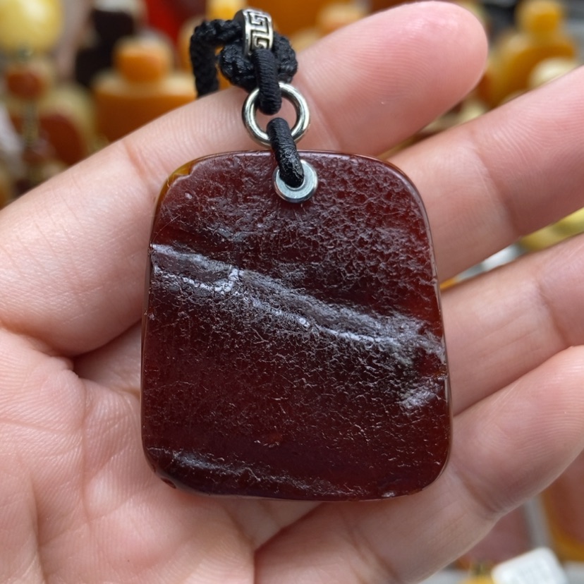 【闪购商品】琥珀颈饰未镶嵌
