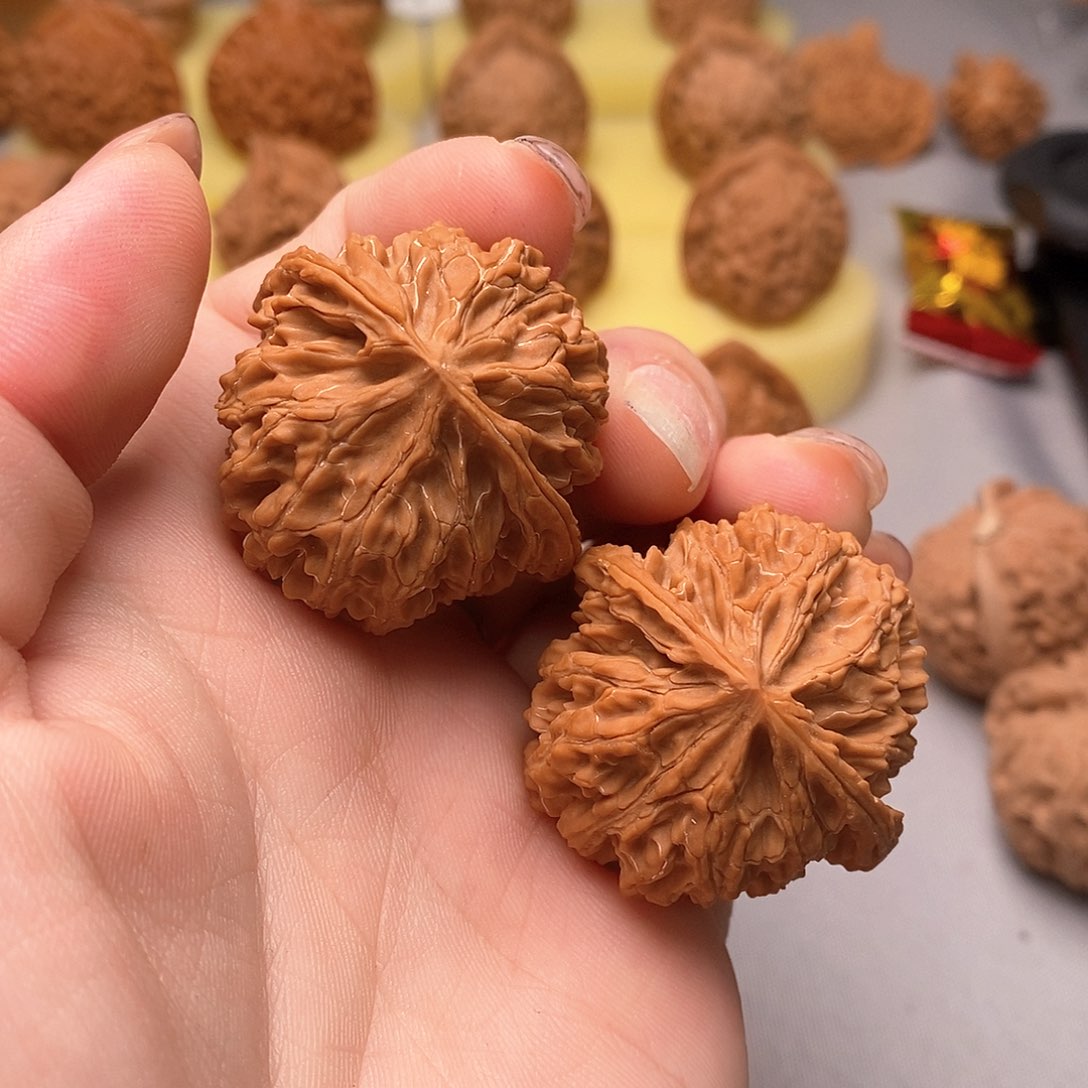 吊坠文玩核桃苹果