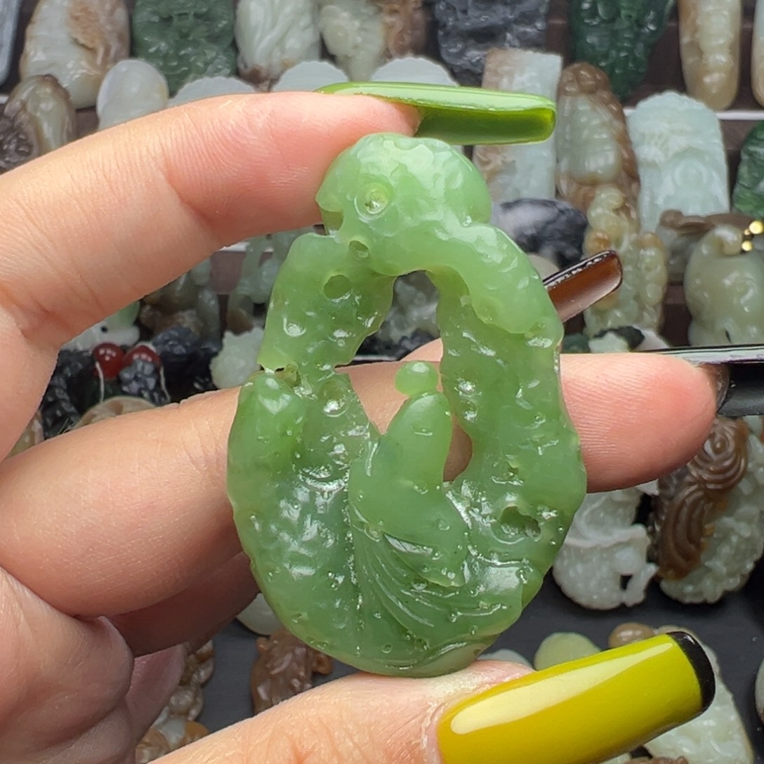 和田玉未镶嵌挂件