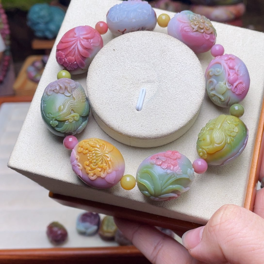 玛瑙/玉髓珠宝半成品未镶嵌?***✿盐源玛瑙十二月花