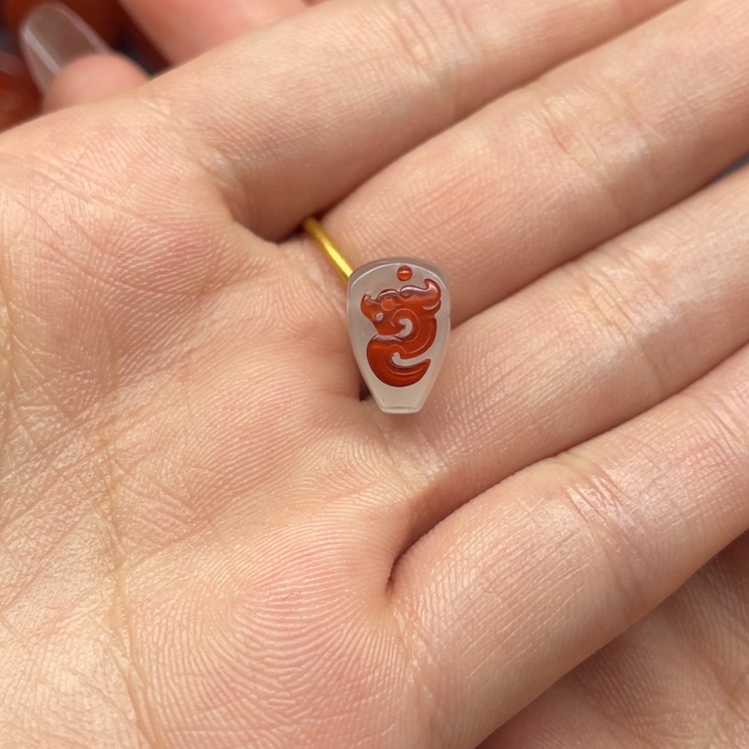 南红玛瑙未镶嵌配饰