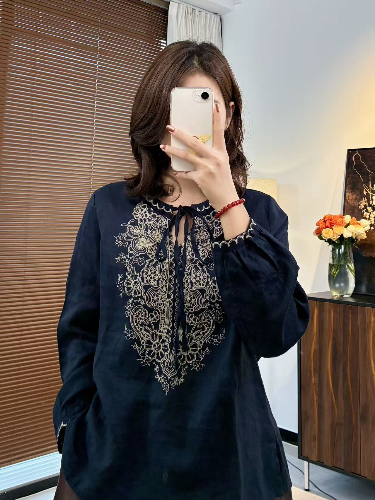 【飞飞专属】时尚提花长袖重工刺绣百搭新款亚麻上衣-6152