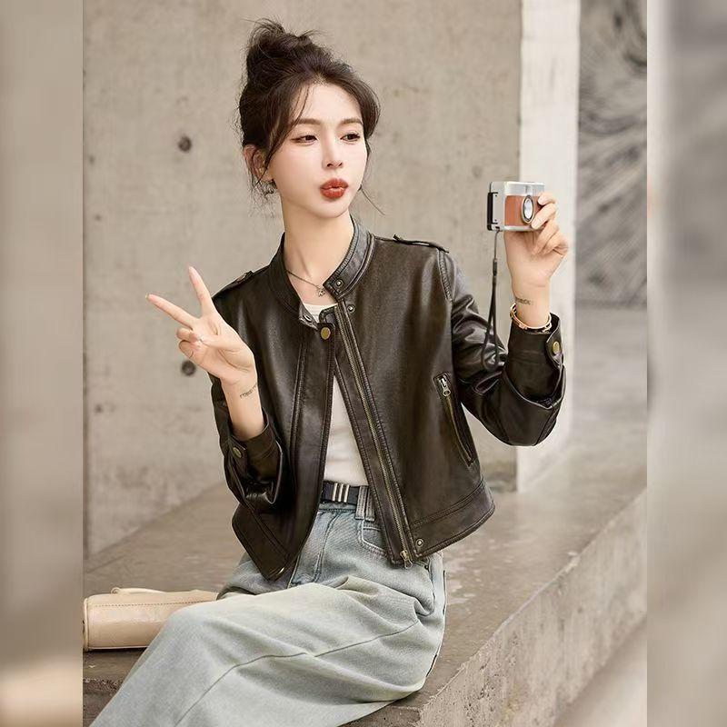 2025年皮衣外套女短款秋冬新款加厚气质高级感机车复古皮夹克