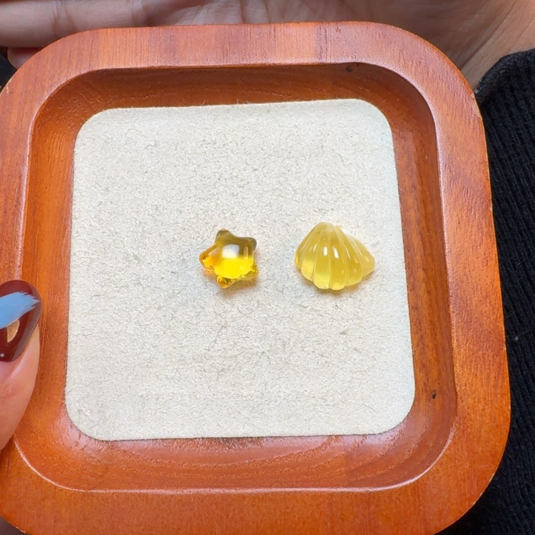 琥珀裸石未镶嵌琥珀