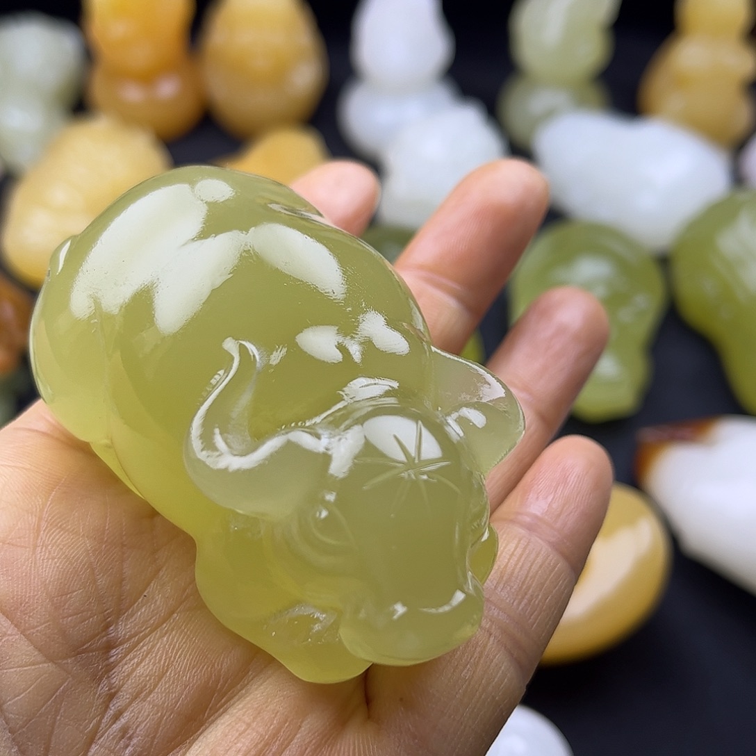 正***—昆仑玉石手把件碧玺（处理）