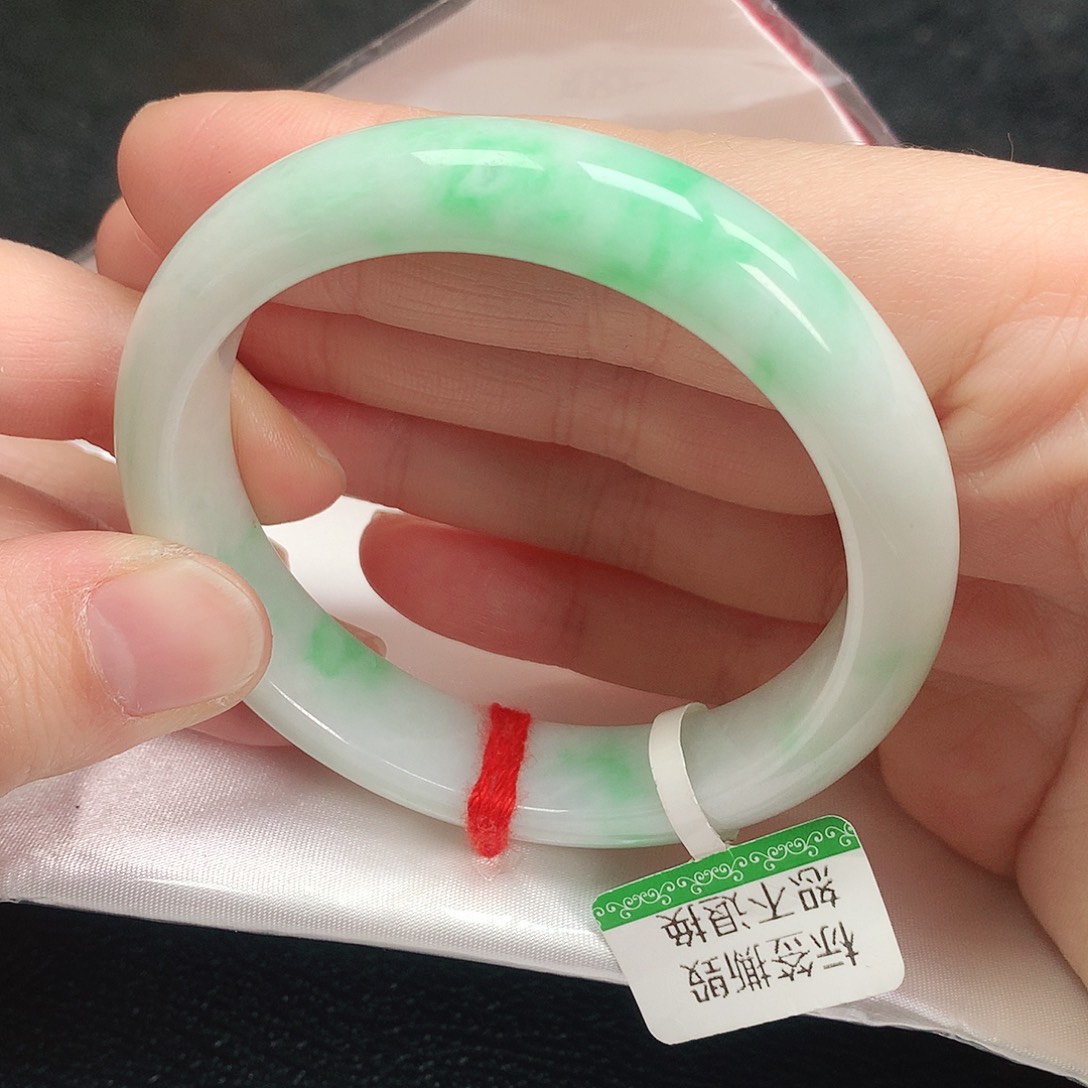 翡翠手镯未镶嵌53➕ 