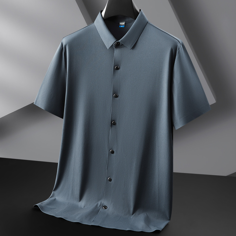 2024夏季大码男装加肥加大短袖衬衫免烫抗皱冰丝纯色翻领休闲衬衣