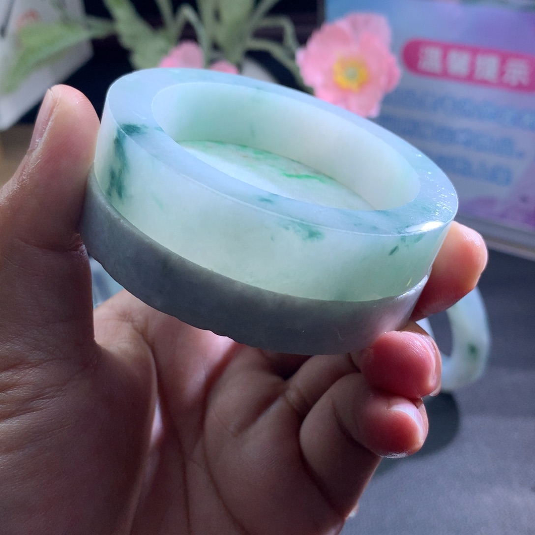 定制翡翠未镶嵌翡翠手镯冰飘花轮胎