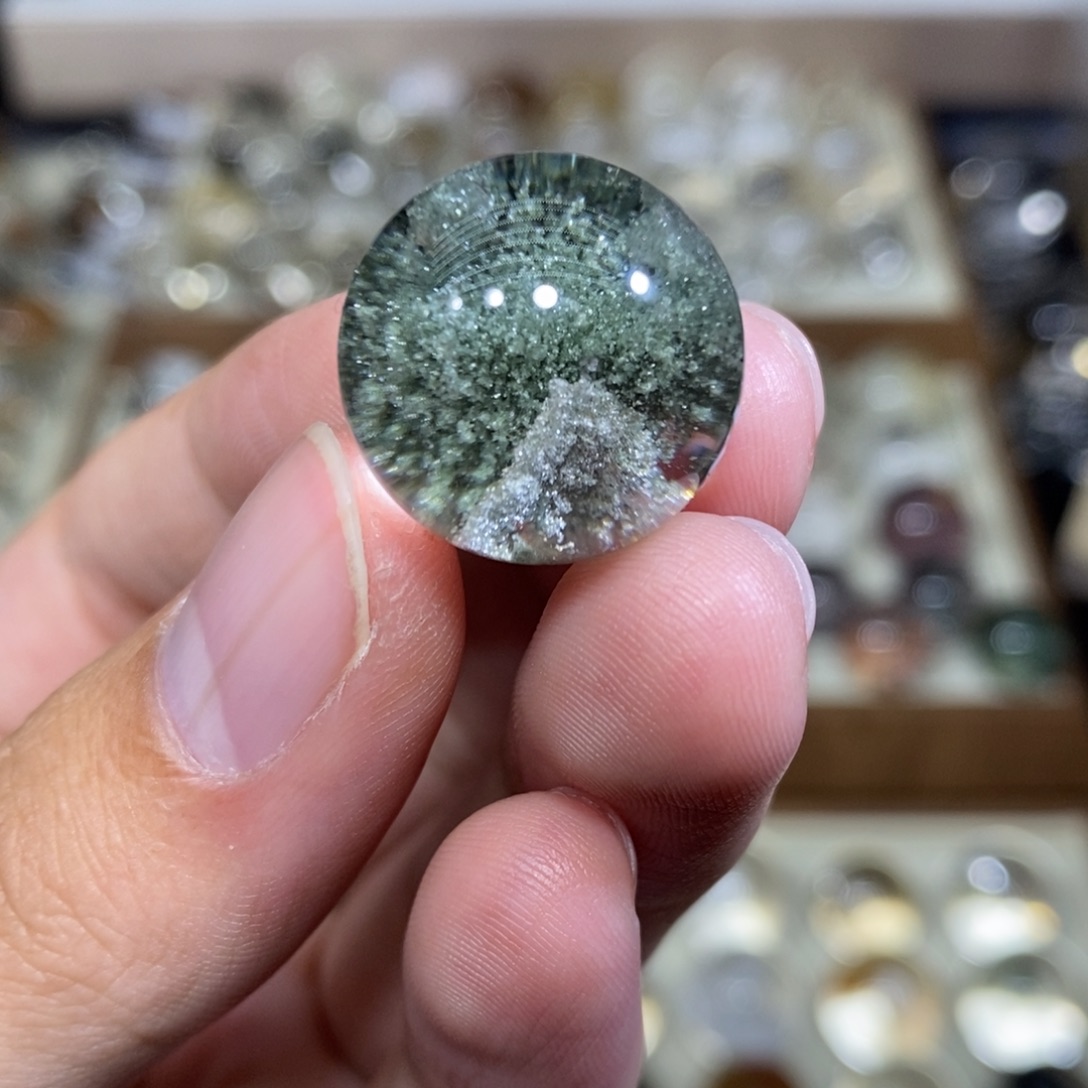 水晶未镶嵌珠宝半成品18.8m