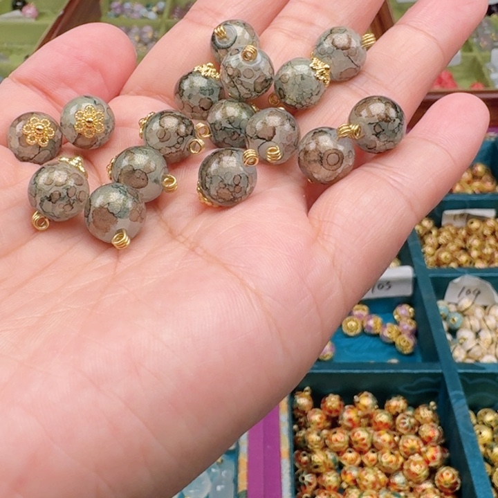 非遗传承手工圆珠扣