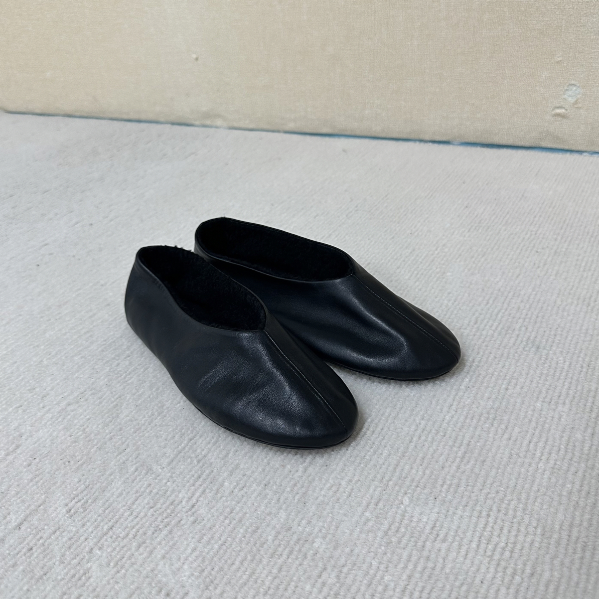 【翔弟工厂店】胎羊皮软底舒适复古一脚蹬奶奶鞋