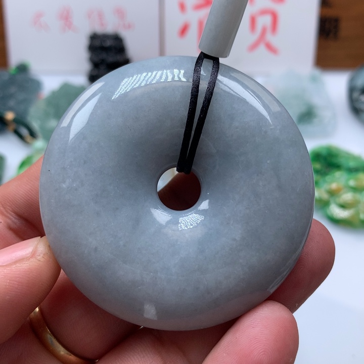 翡翠颈饰未镶嵌保真天然A货翡翠