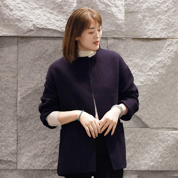 火桐hooton新年战袍宽松慵懒30羊绒短款大衣3370