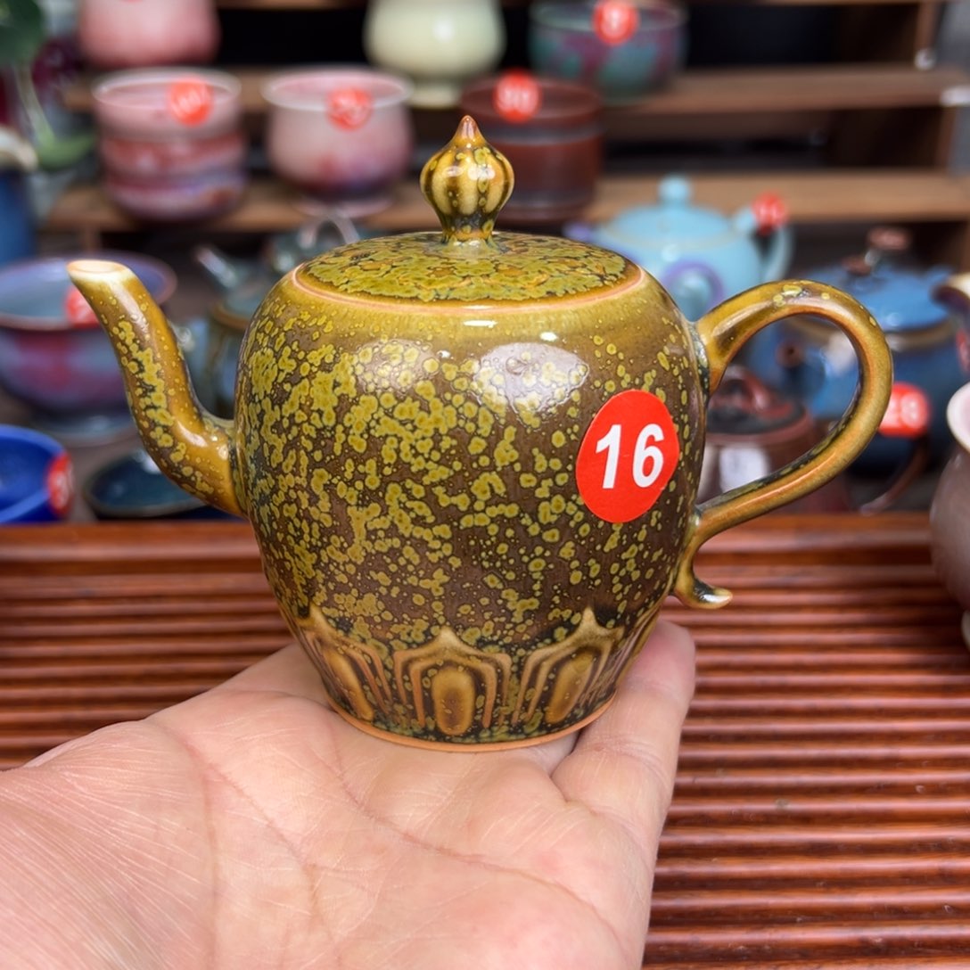 手工制作钧窑茶器