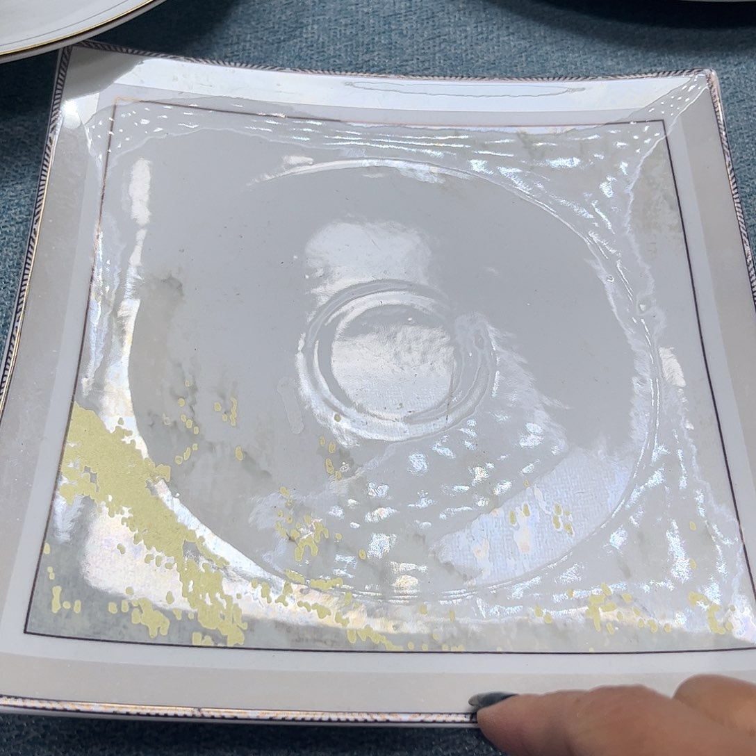 瓷片海岸八寸翘盘四个微瑕