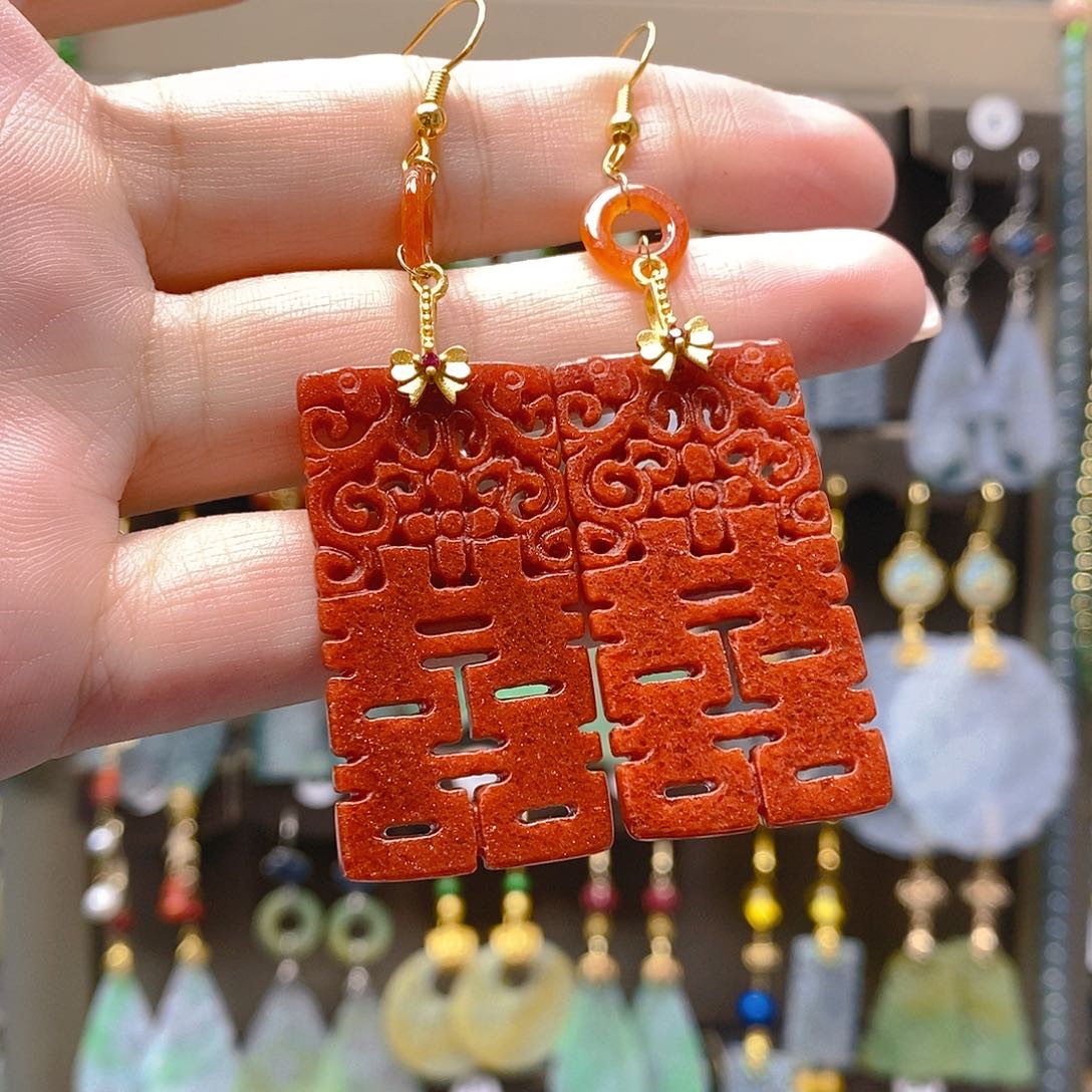 未镶嵌翡翠耳饰翡翠