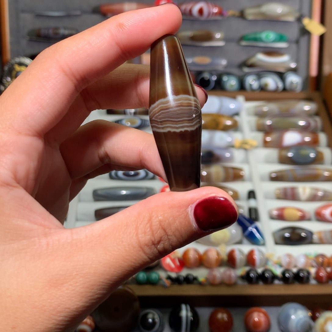 玛瑙/玉髓颈饰未镶嵌虎*山