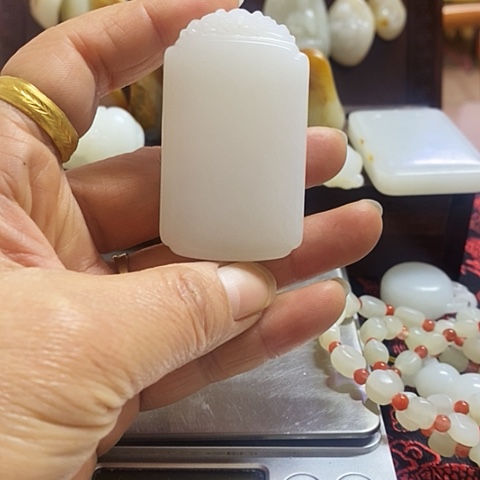 和田玉（白玉）挂件未镶嵌聚**至