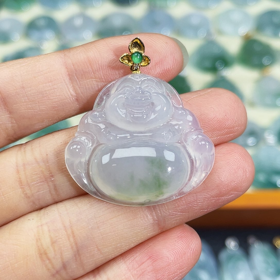 翡翠颈饰18K金镶嵌吊坠