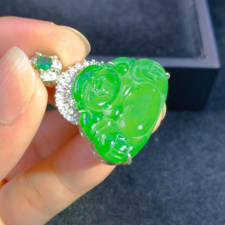 【闪购商品】翡翠未镶嵌颈饰翡翠